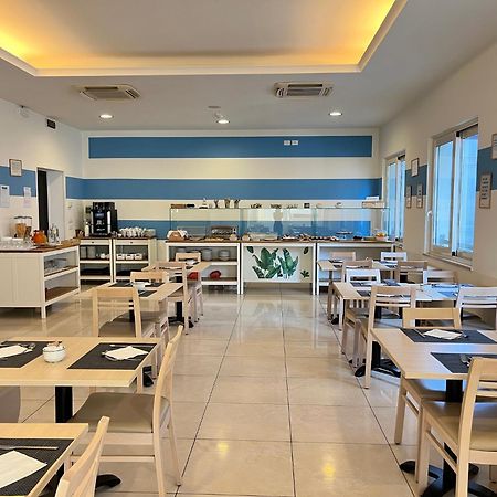 Hotel Berenice リミニ エクステリア 写真
